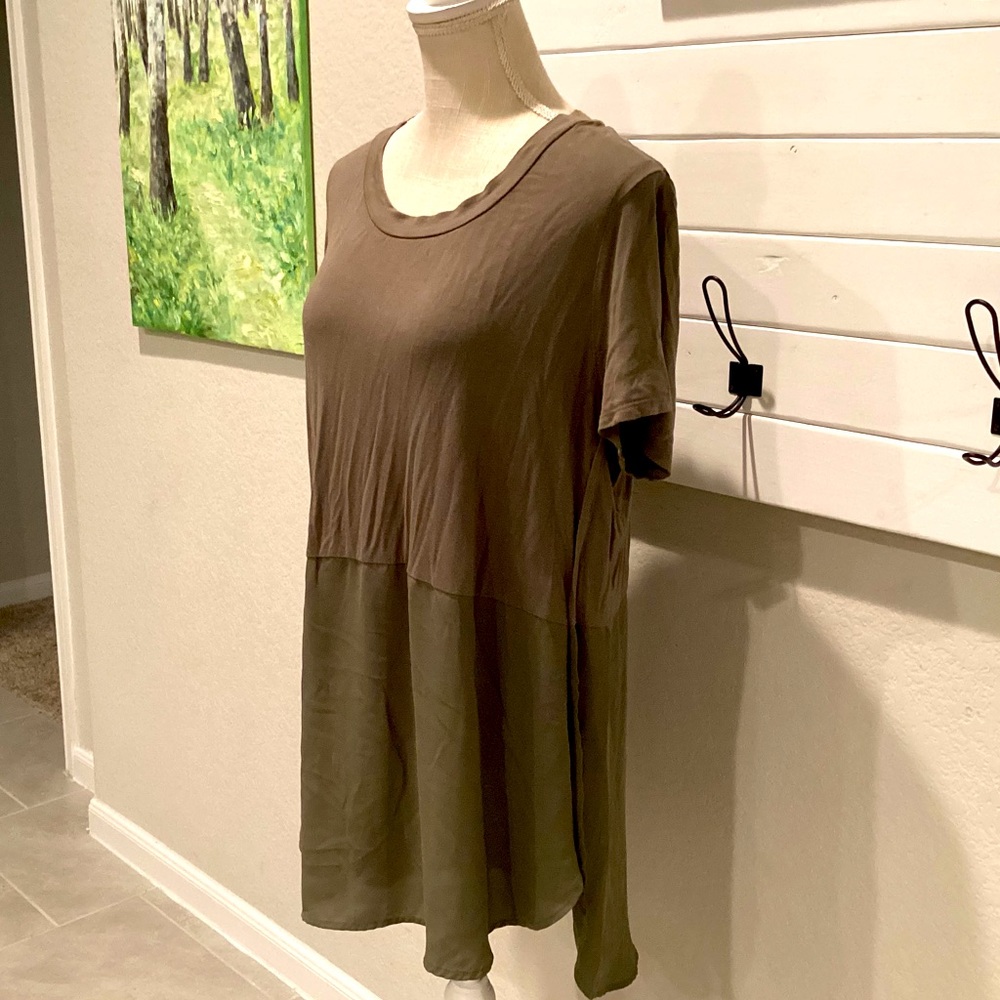 Wassio Blouse Olive Green Two Tone Short Sleeve Shirt